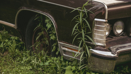 abandoned car