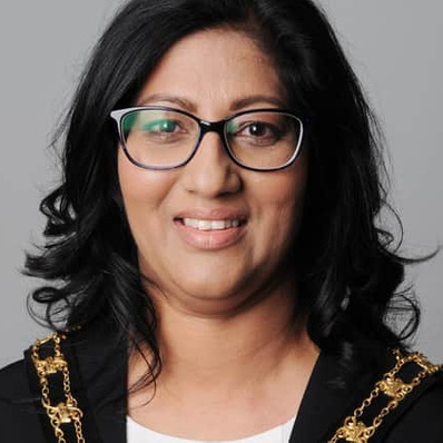 Cllr Farzana Kharawala